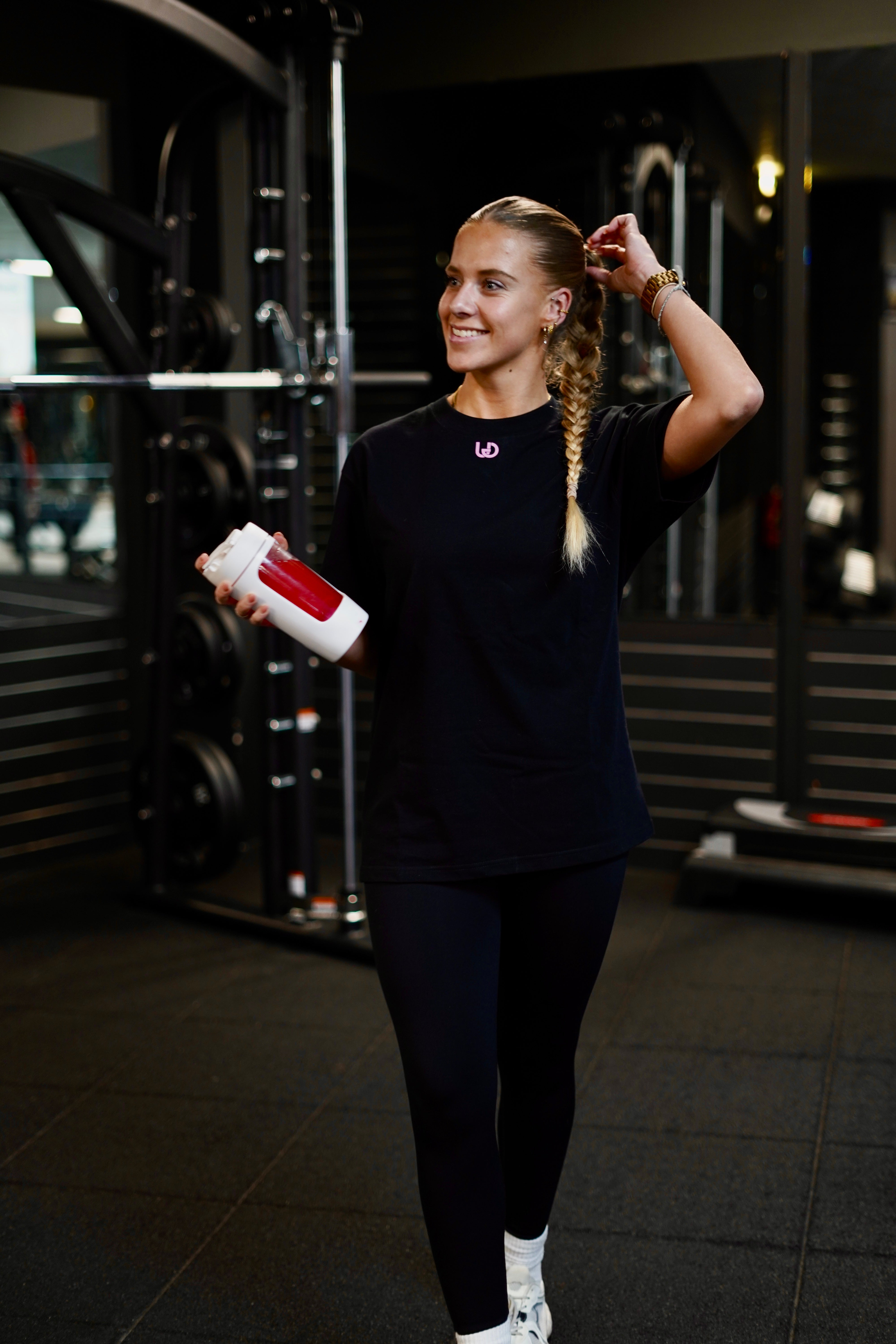 LIMITED EDITION Ultimate Gainz | Muscle Mommy Shirt - Black