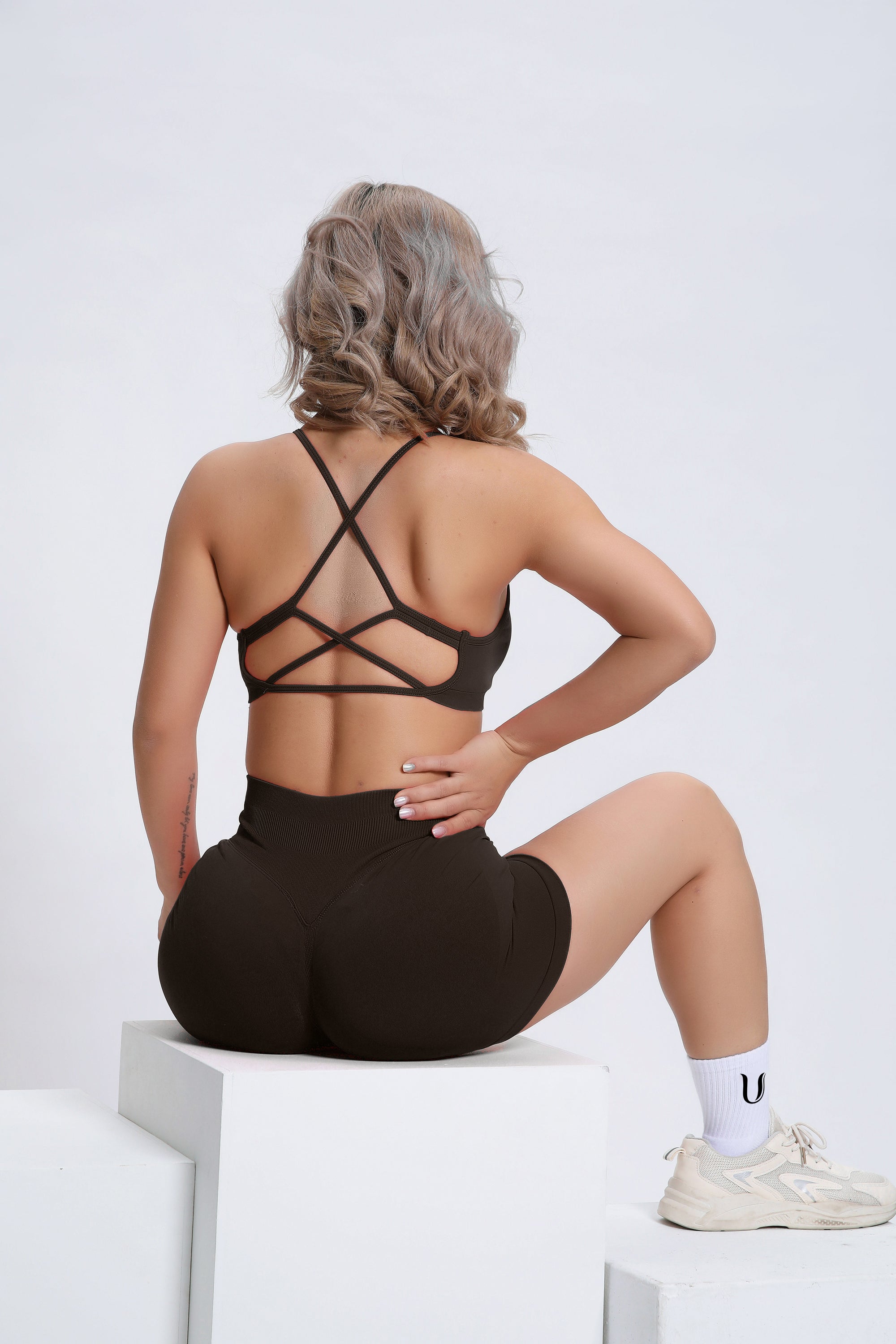 Joy | Crossback Sports Bra – Black